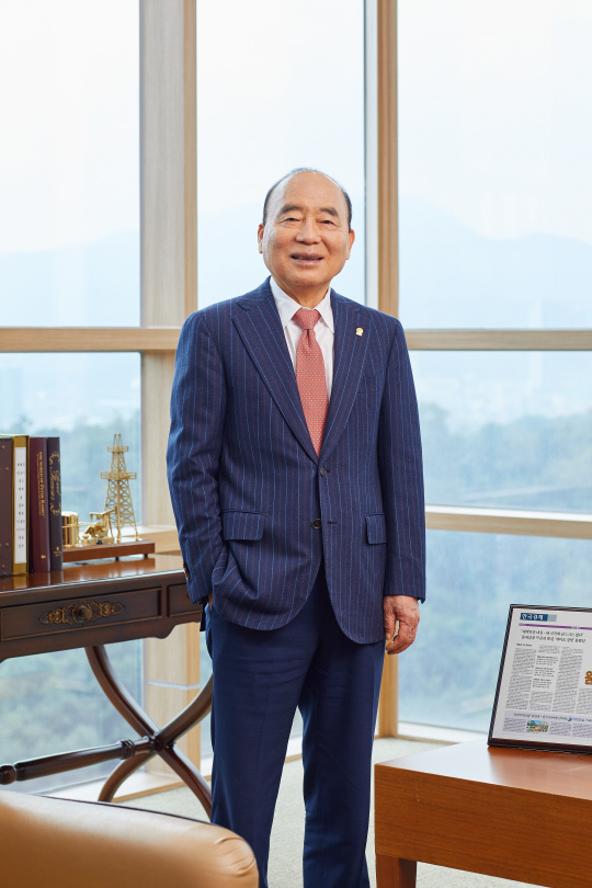 이봉관 서희건설 회장. [서희건설 제공]